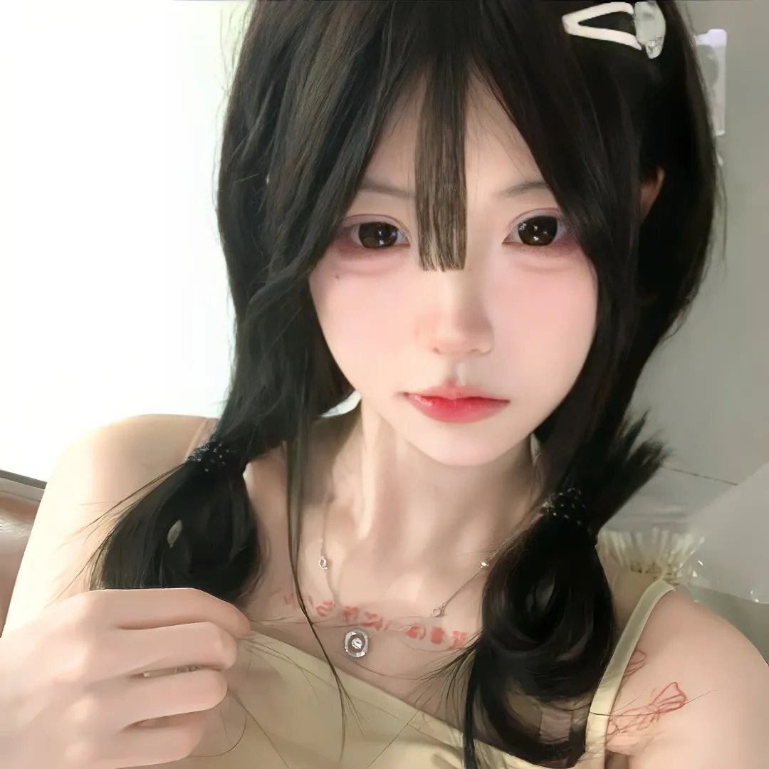 欲乱唇迷